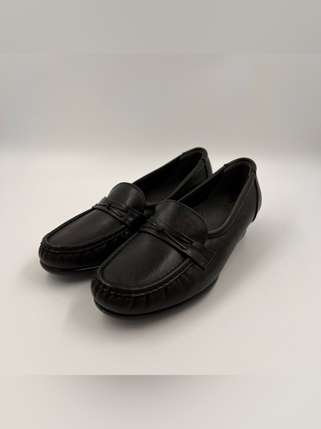Sas Nola $185 Women’s Dress Easier Loafers Black 7m Wedge Heel Moccasins Leather